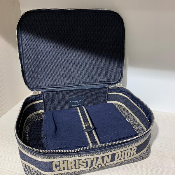 КОСМЕТИЧКА CHRISTIAN DIOR 37823 фото анонса