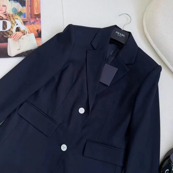 КОСТЮМ PRADA  61940 фото анонса