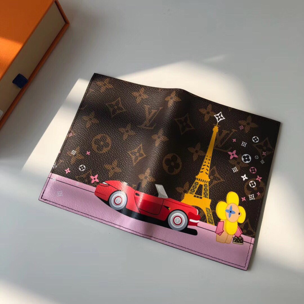 ОБЛОЖКА НА ПАСПОРТ LOUIS VUITTON 11748 фото анонса