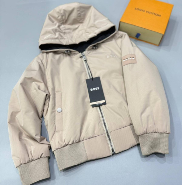 ДЕТСКАЯ КУРТКА HUGO BOSS 