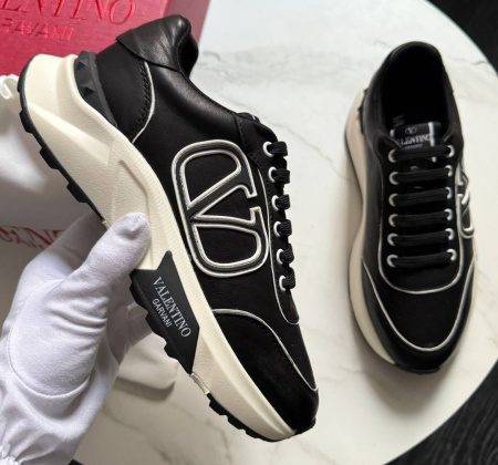 МУЖСКИЕ КРОССОВКИ VALENTINO 