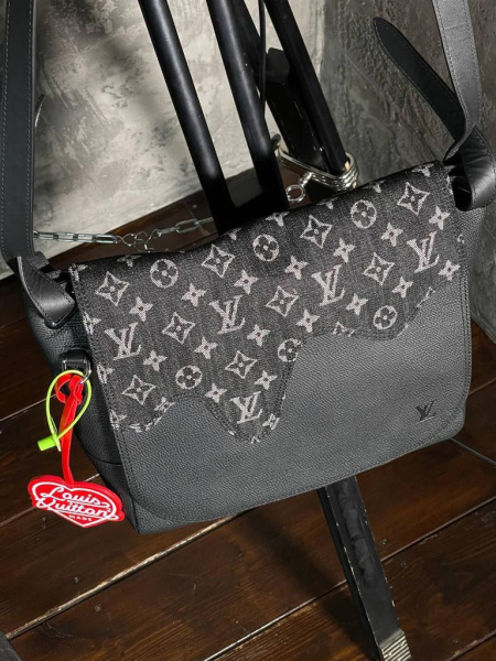 МУЖСКАЯ СУМКА МЕССЕНДЖЕР LOUIS VUITTON 46936 фото анонса