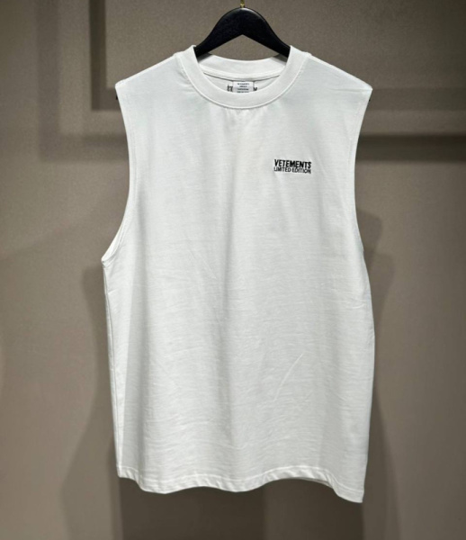 МУЖСКАЯ МАЙКА VETEMENTS 