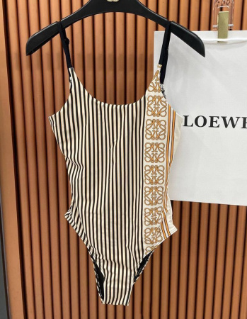 КУПАЛЬНИК LOEWE 