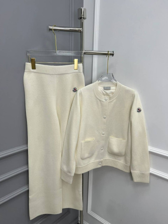 КОСТЮМ MONCLER  71950 детальное фото товара