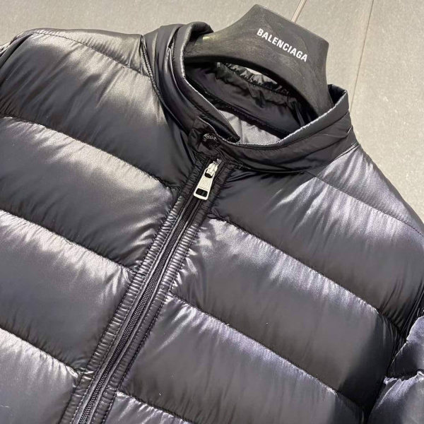 МУЖСКАЯ КУРТКА MONCLER  70703 фото анонса