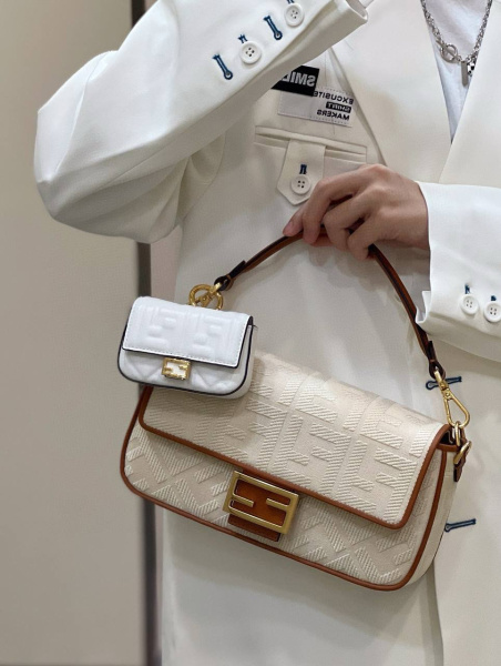 СУМКА FENDI BAGUETTE  66094 фото анонса