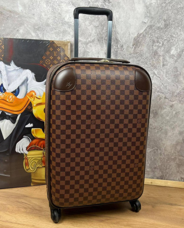 ЧЕМОДАН LOUIS VUITTON 