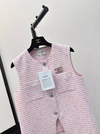 ЖИЛЕТ CHANEL  68121 детальное фото товара