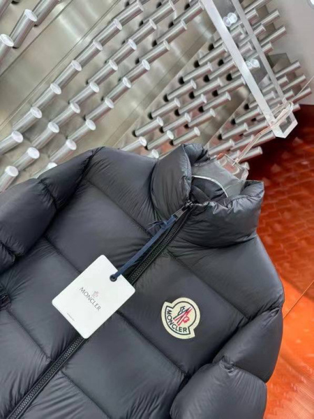 МУЖСКОЙ ПУХОВИК MONCLER  73351 фото анонса