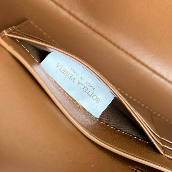 КЛАТЧ BOTTEGA VENETA  80136 фото анонса