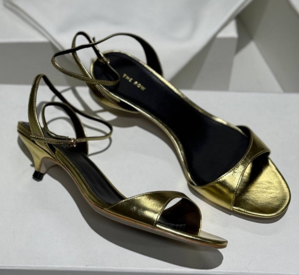 БОСОНОЖКИ THE ROW 