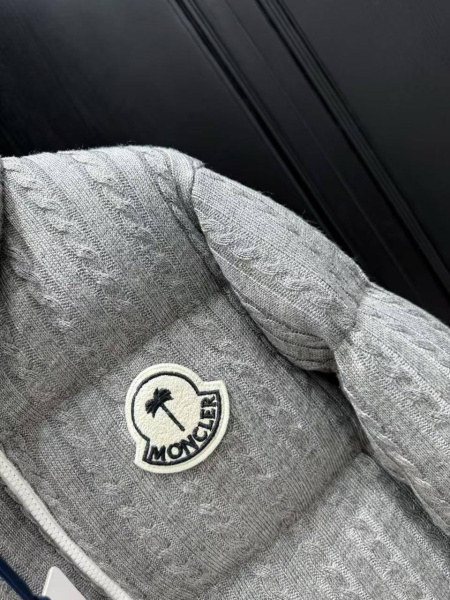 МУЖСКОЙ ПУХОВИК MONCLER  79910 фото анонса