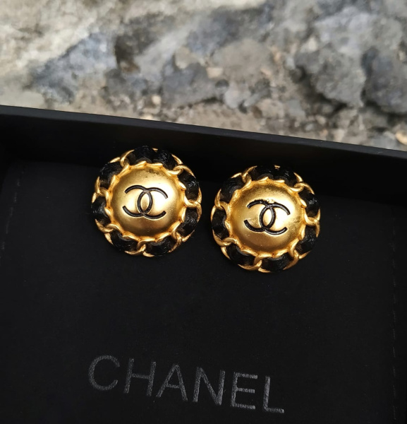 СЕРЬГИ CHANEL 16500 фото анонса