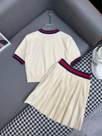 КОСТЮМ GUCCI  66589 детальное фото товара