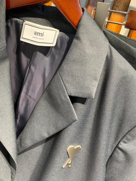 КОСТЮМ AMI  62166 фото анонса