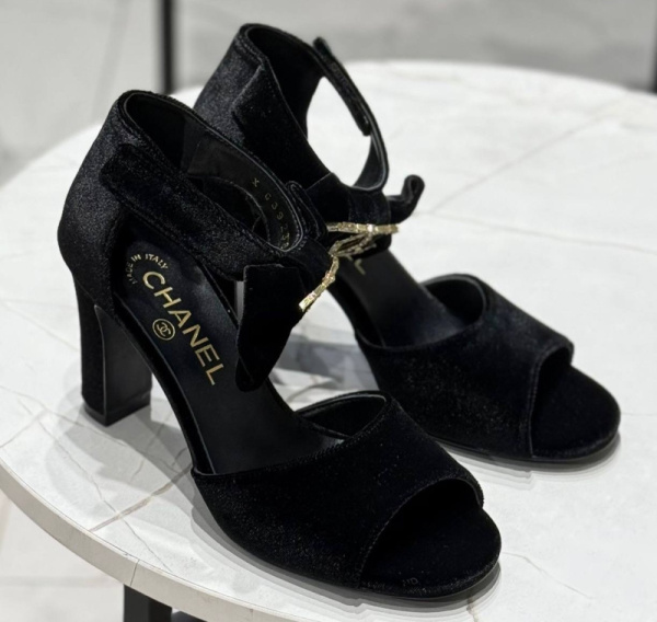 БОСОНОЖКИ DOLCE & GABBANA 