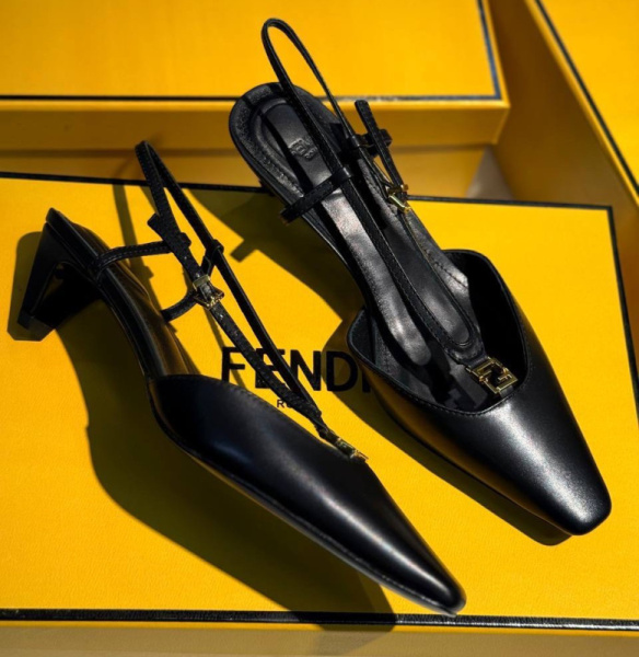 ТУФЛИ FENDI 
