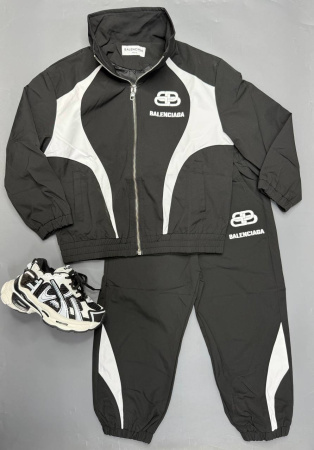 ДЕТСКИЙ КОСТЮМ BALENCIAGA 
