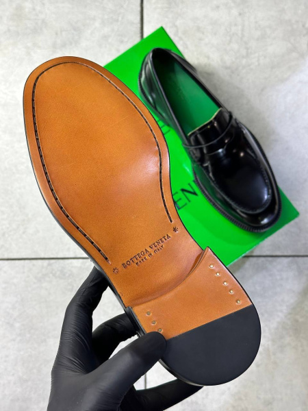 МУЖСКИЕ ЛОФЕРЫ BOTTEGA VENETA  72903 фото анонса