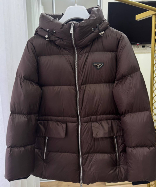 ПУХОВИК PRADA 