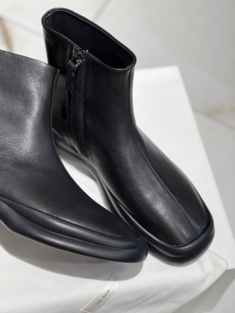 БОТИЛЬОНЫ THE ROW  71030 детальное фото товара