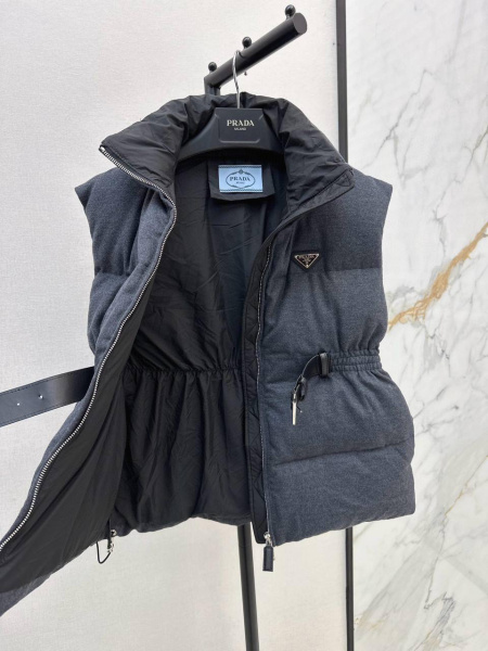 ЖИЛЕТ PRADA  71019 фото анонса
