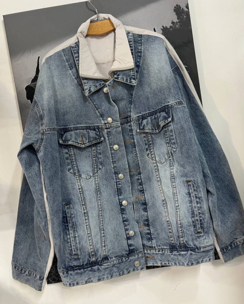 КУРТКА ДЖИНСОВКА BALENCIAGA 