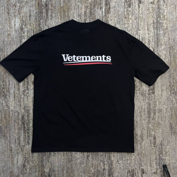 МУЖСКАЯ ФУТБОЛКА VETEMENTS  66792 фото анонса