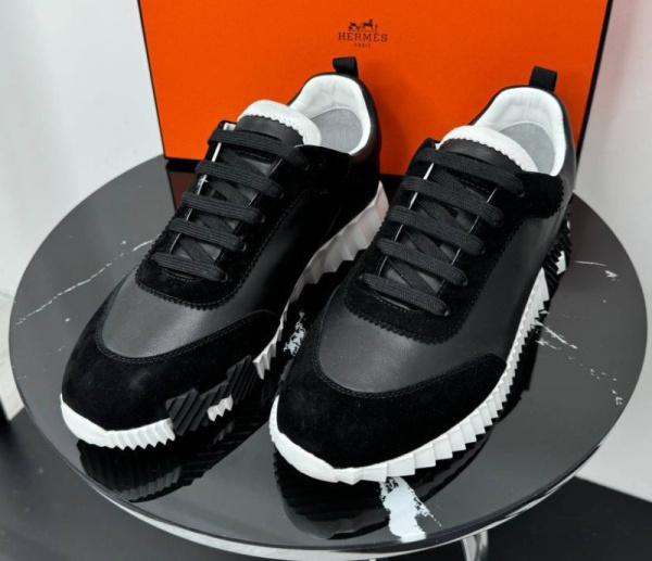 МУЖСКИЕ КРОССОВКИ HERMES 