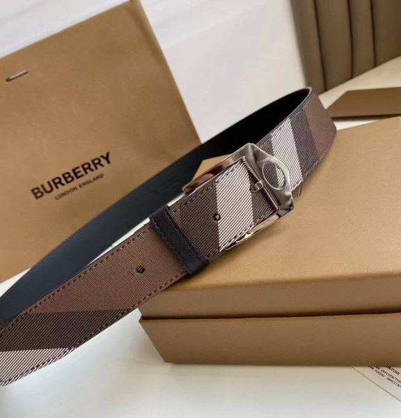 ЖЕНСКИЙ РЕМЕНЬ BURBERRY 52896 фото анонса