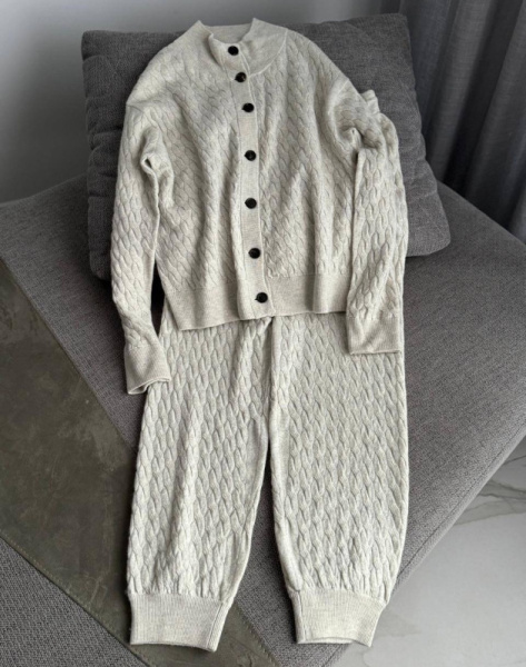 КОСТЮМ LORO PIANA 