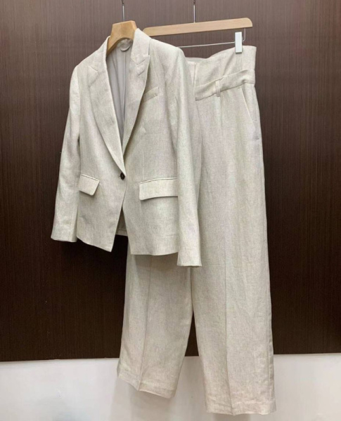 КОСТЮМ BRUNELLO CUCINELLI 