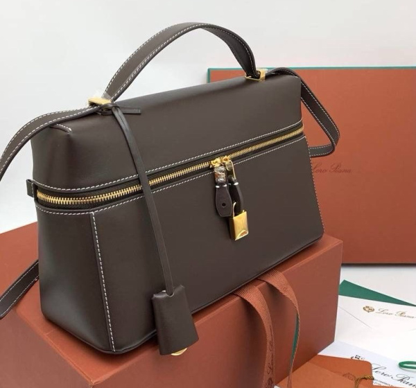 СУМКА LORO PIANA 