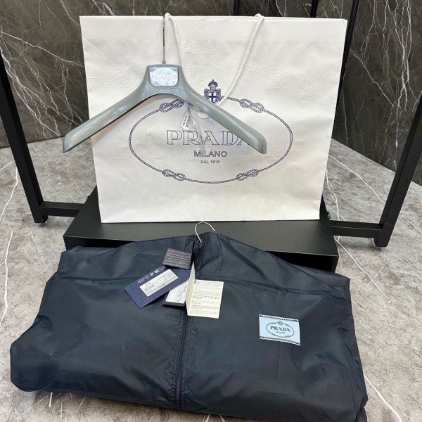 МУЖСКОЙ ПУХОВИК PRADA  71675 фото анонса