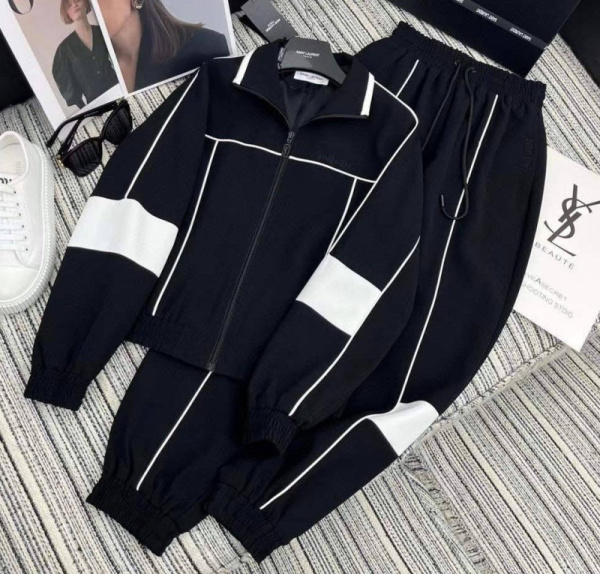 КОСТЮМ SAINT LAURENT 