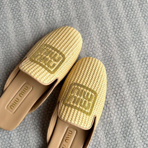 МЮЛИ ШЛЕПКИ MIU MIU  68074 фото анонса