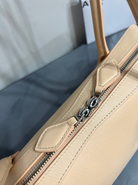 СУМКА ALAIA  68587 фото анонса