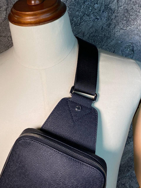 МУЖСКАЯ СУМКА СЛИНГ LOUIS VUITTON  64138 фото анонса