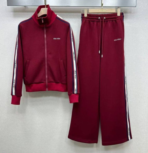 КОСТЮМ MIU MIU 