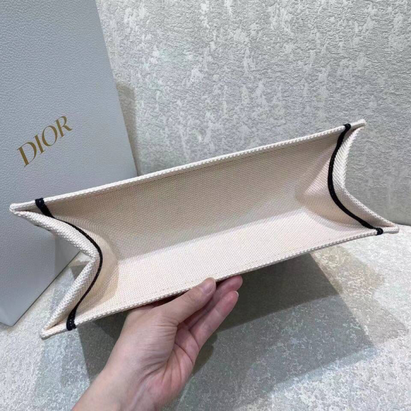 СУМКА CHRISTIAN DIOR BOOK 41 47914 фото анонса