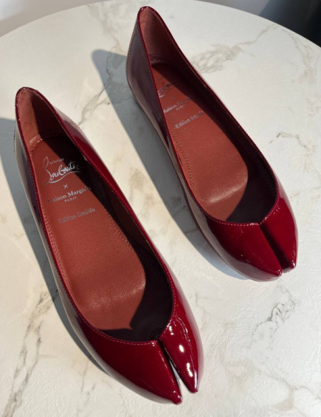 БАЛЕТКИ CHRISTIAN LOUBOUTIN 