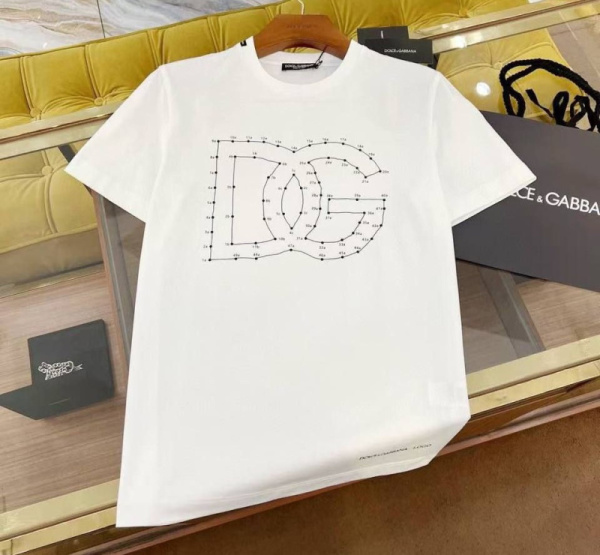 МУЖСКАЯ ФУТБОЛКА DOLCE & GABBANA 