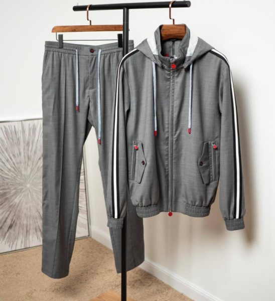 МУЖСКОЙ КОСТЮМ KITON 