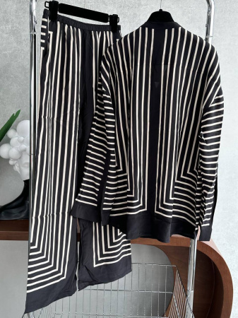 КОСТЮМ TOTEME 57520 детальное фото товара