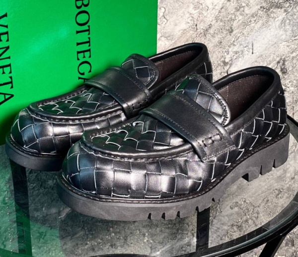 МУЖСКИЕ ЛОФЕРЫ BOTTEGA VENETA 