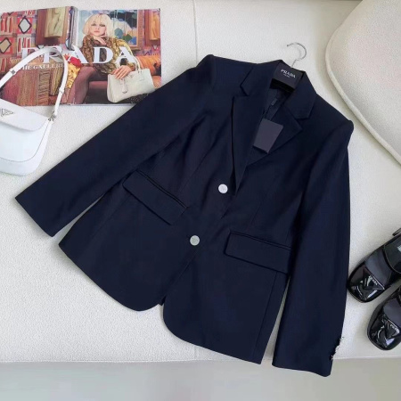 КОСТЮМ PRADA  61940 детальное фото товара