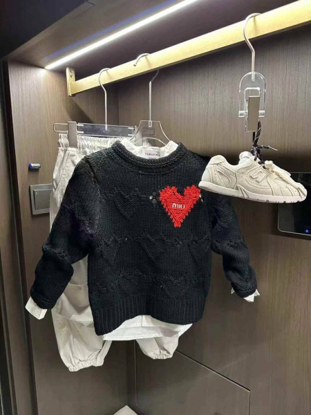 ДЕТСКИЙ СВИТЕР MIU MIU  80582 фото анонса