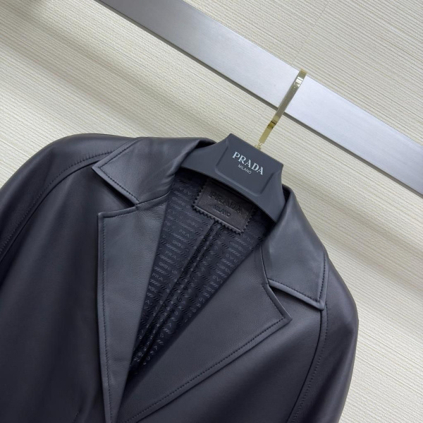 ПЛАЩ PRADA 62072 фото анонса