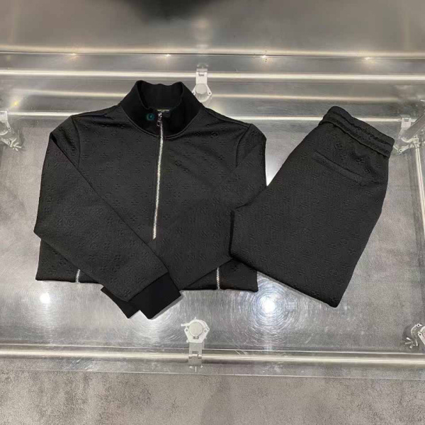 МУЖСКОЙ КОСТЮМ LOUIS VUITTON  72345 фото анонса